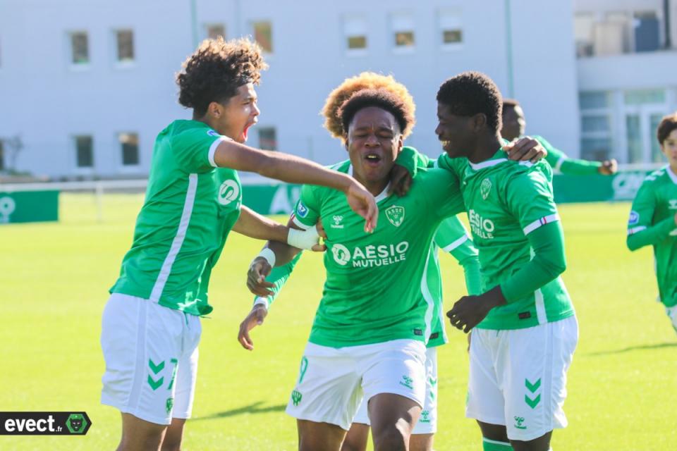 U17 : l'ASSE s'impose à la maison contre Monaco et reste leader